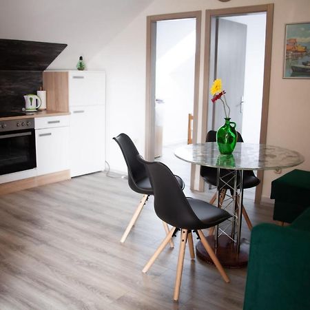 Amber In The Centar Apartment Kaštela Екстериор снимка