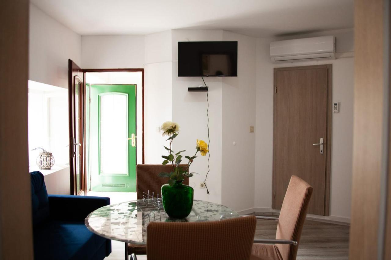 Amber In The Centar Apartment Kaštela Екстериор снимка